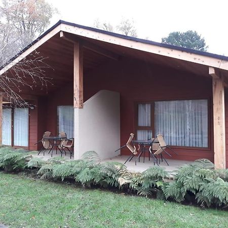 Cabanas Patagonia Lefun Пукон Экстерьер фото